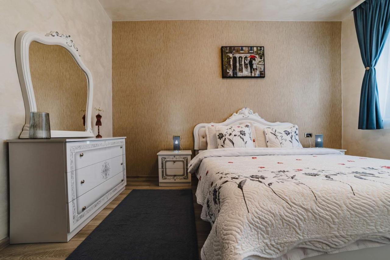 Apartament Sentimento Braşov Extérieur photo